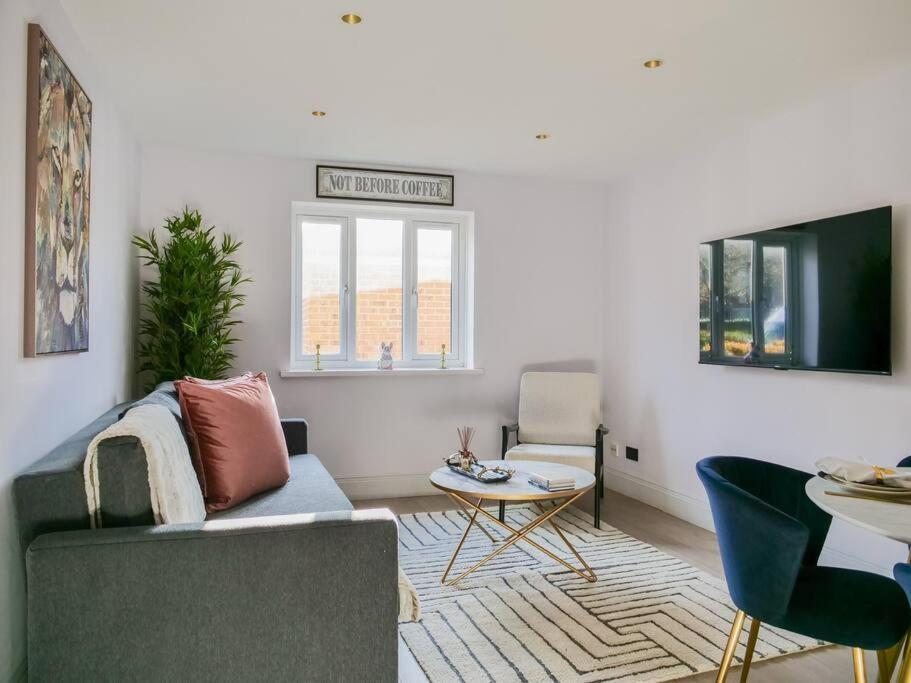Stylish Retreat For Your Short Getaway Londra Esterno foto
